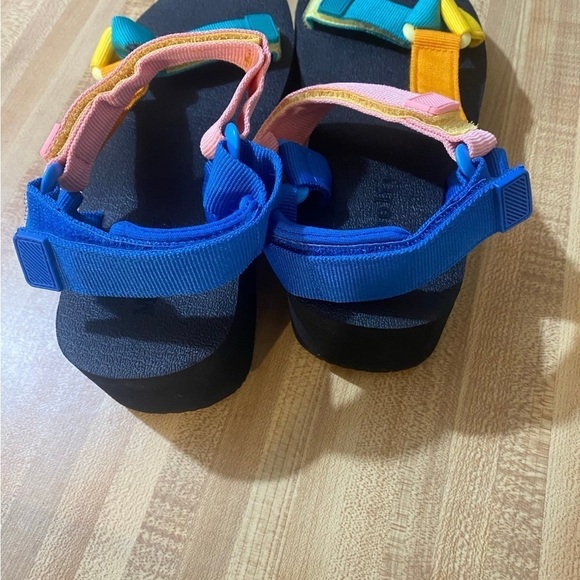 Muboliy Women's Original Sandals Comfortable Quick-Drying Casual Sport Sandal 7 - Picture 10 of 11